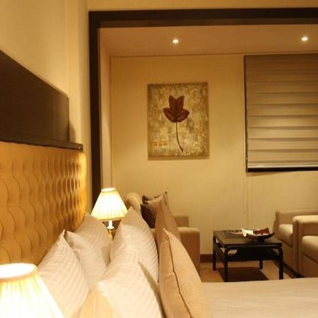 Grand Hotel Beirut Bagian luar foto
