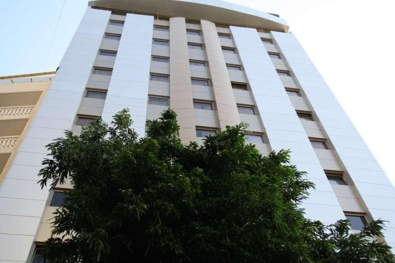 Grand Hotel Beirut Bagian luar foto