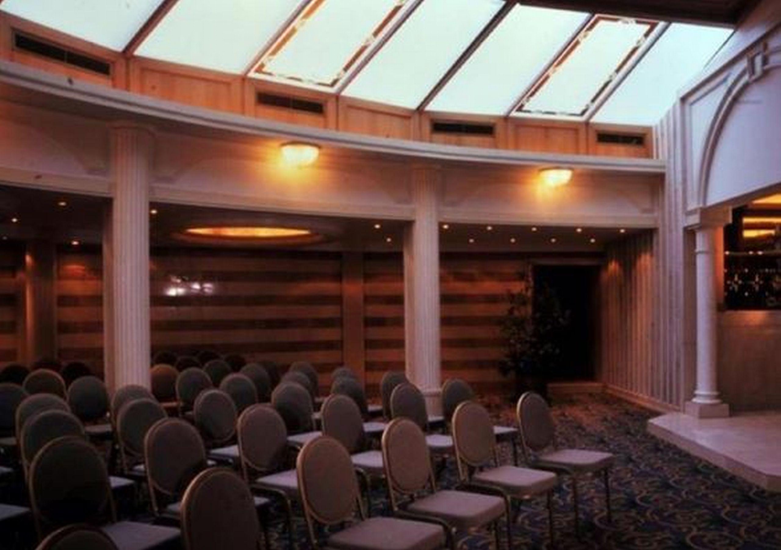 Grand Hotel Beirut Bagian luar foto