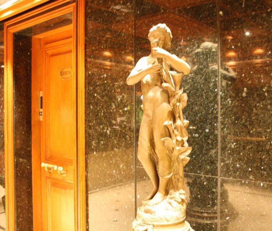 Grand Hotel Beirut Bagian luar foto