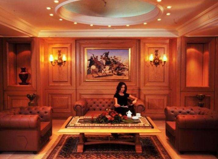 Grand Hotel Beirut Bagian luar foto